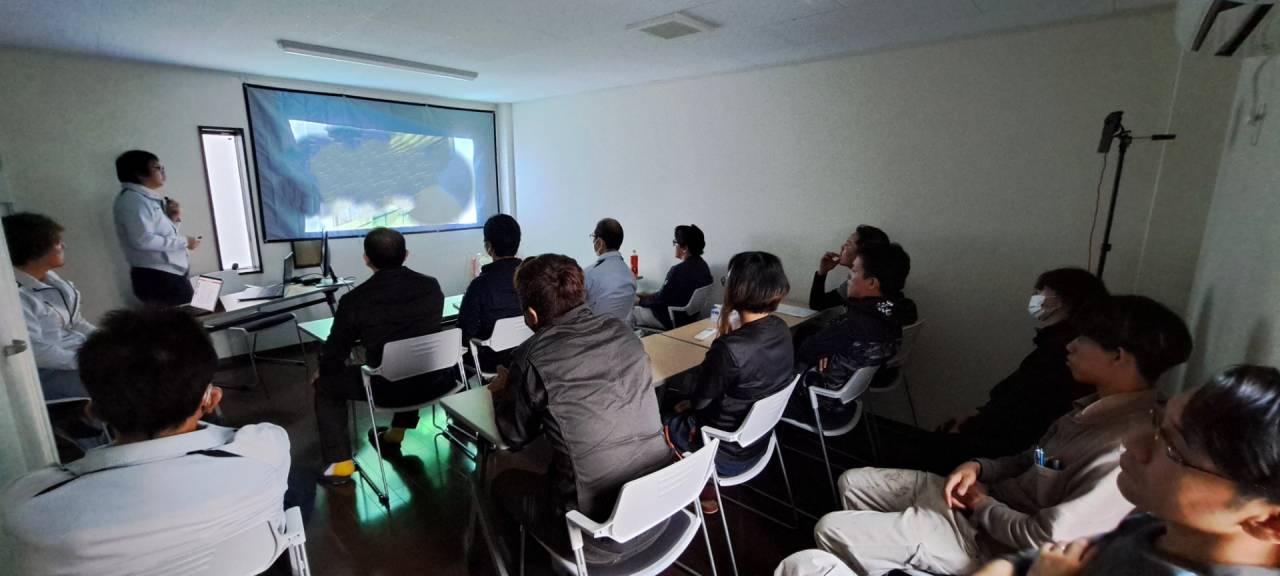 安全ミーティング